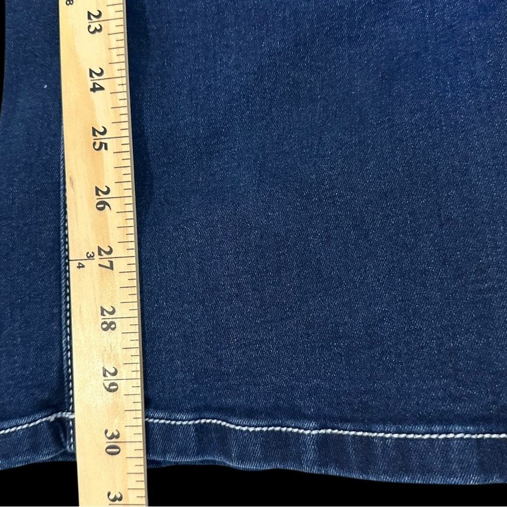 Flamingals Woman’s Jeans. Bootcut, Embroidered Pockets, SZ Large Exc.Condition - Picture 3 of 8
